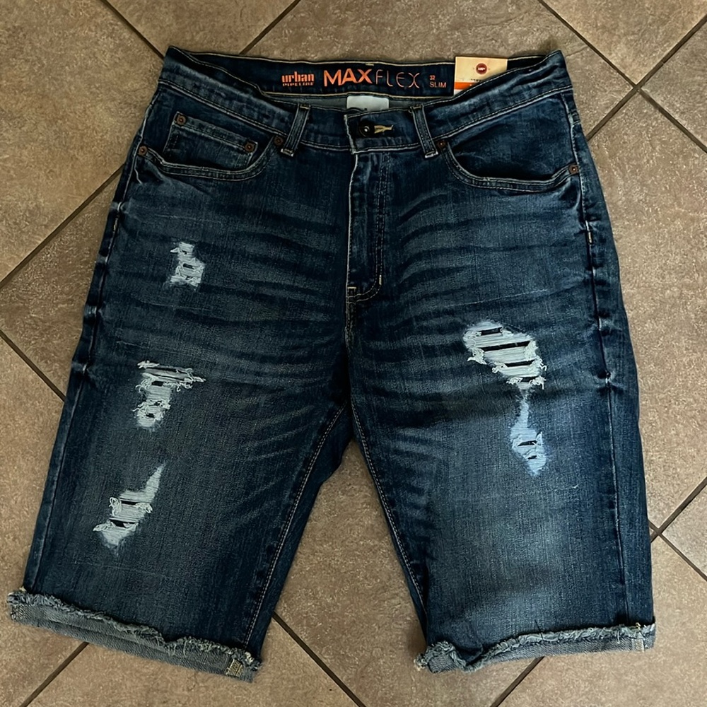 Urban Pipeline Jorts Size 32 Slim New with Tags